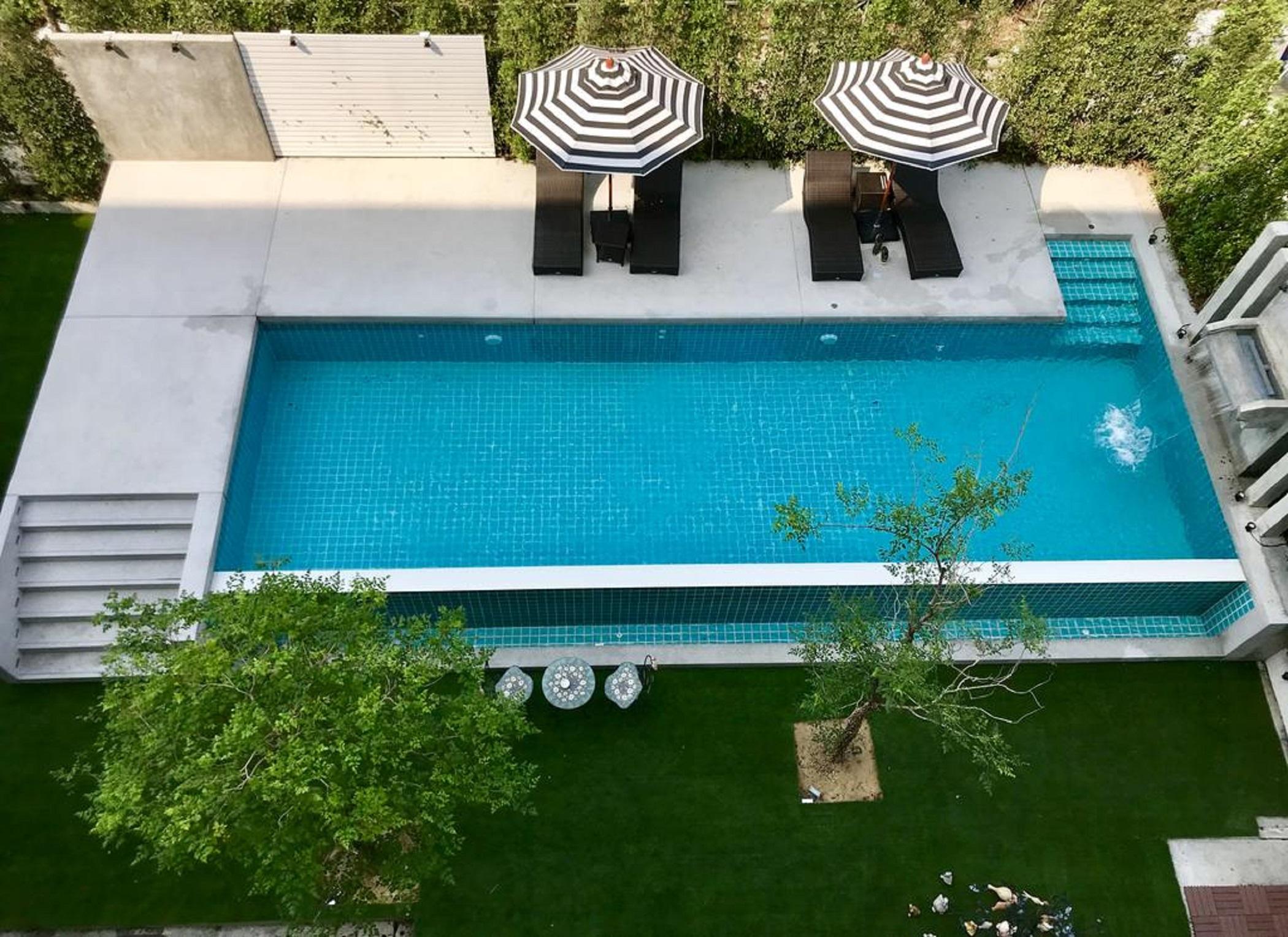 Baan Oliver Srinakarin Bangkok Luaran gambar